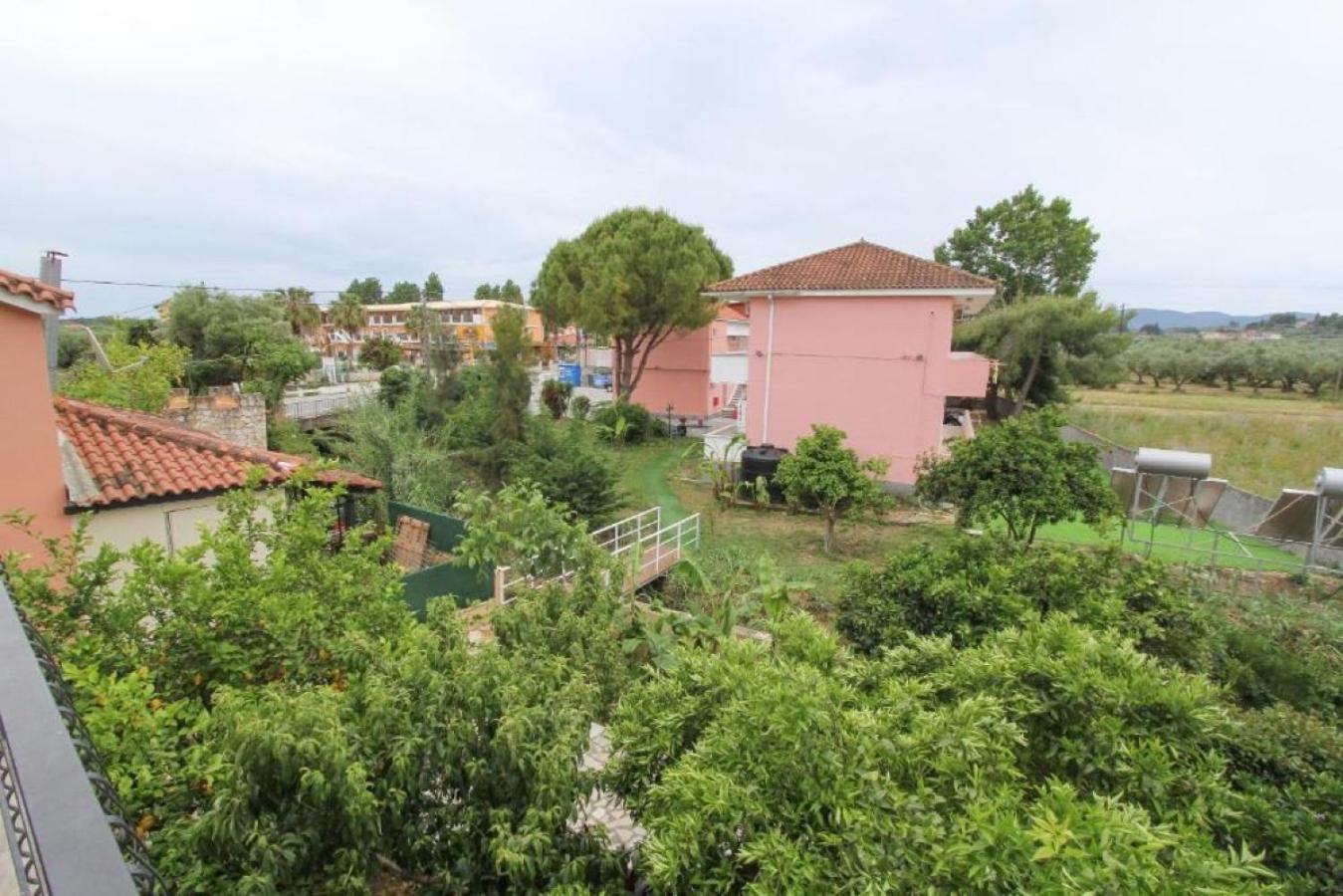 Rivulet Apartment